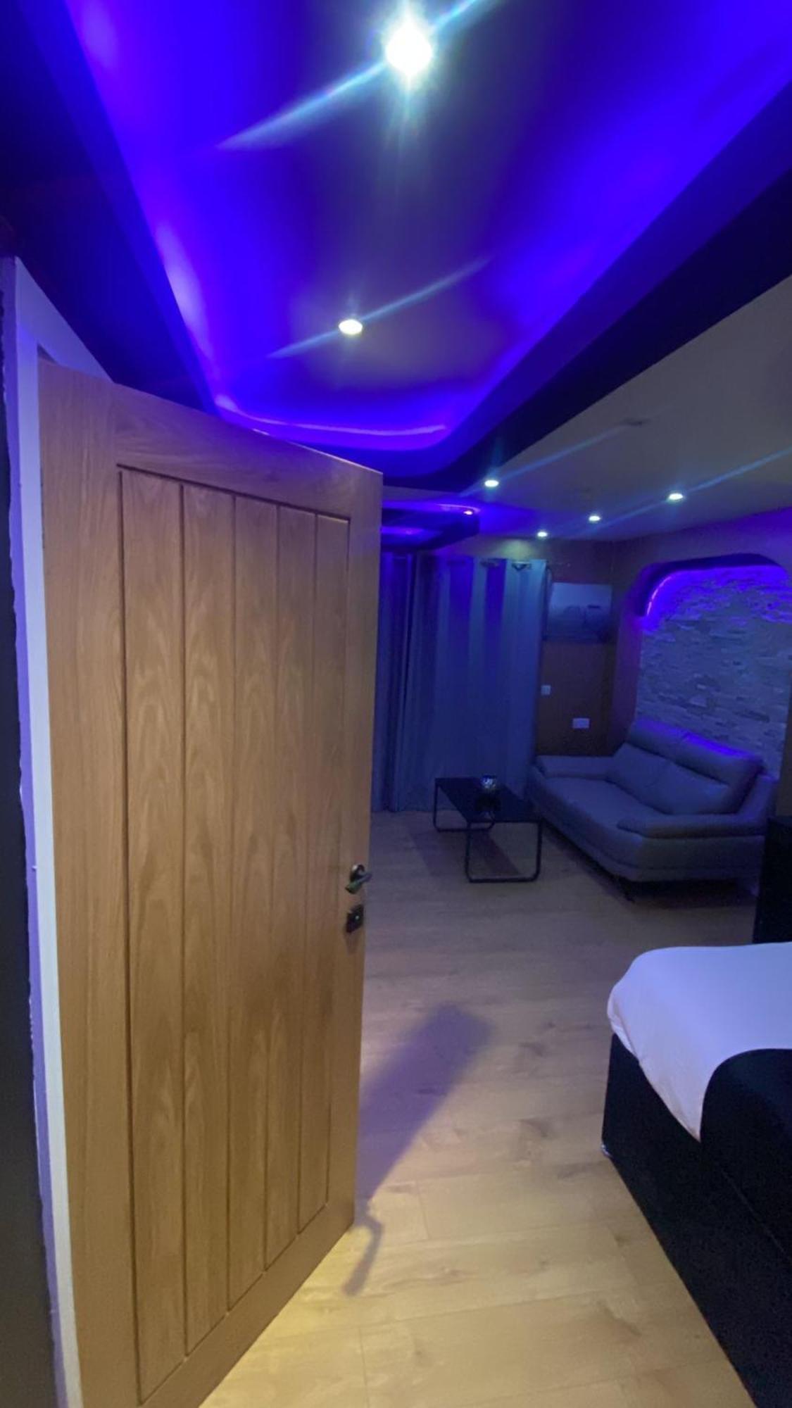 Livit Serviced * Bradford (West Yorkshire)